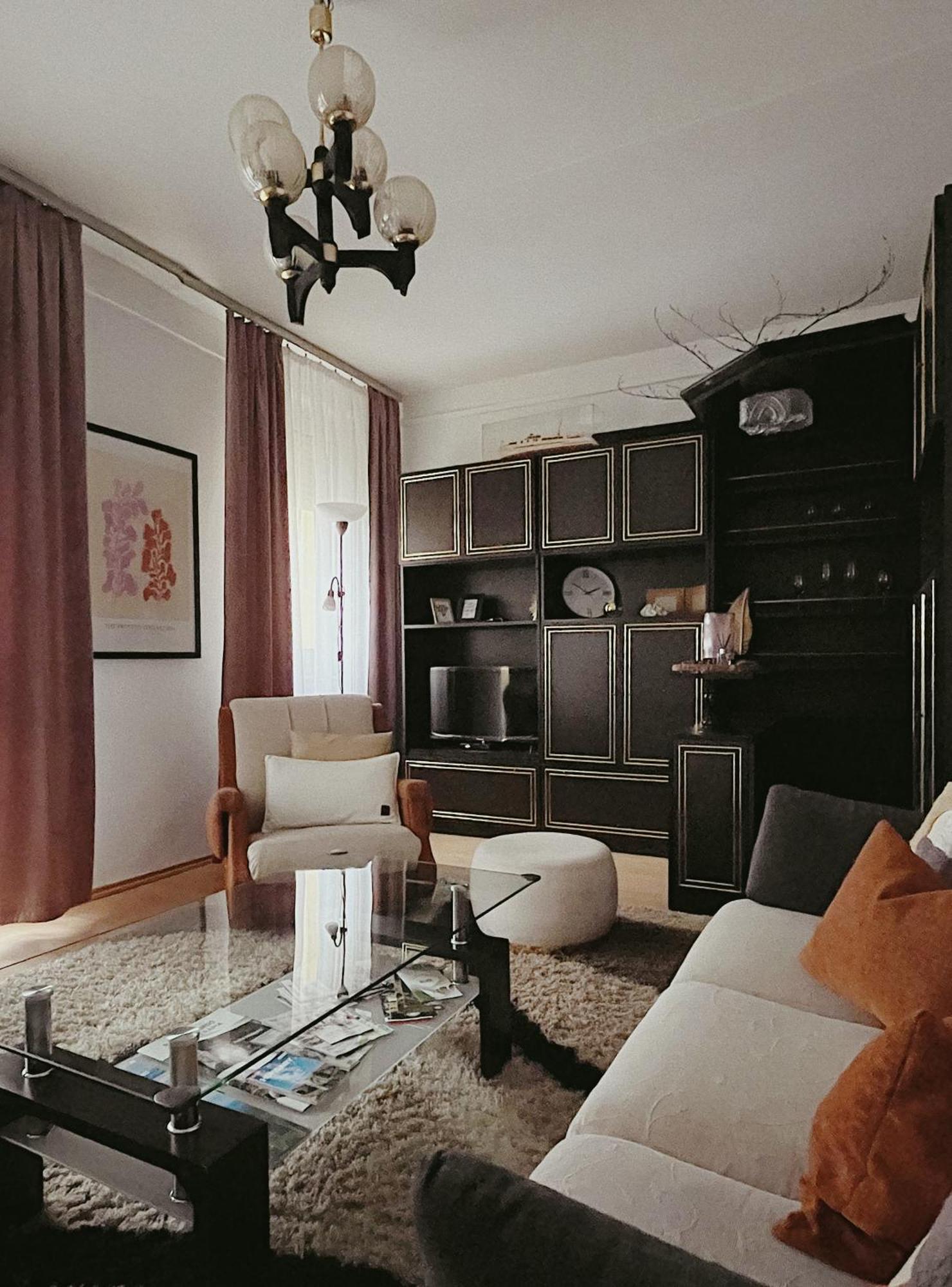 Aj - Ter Apartman มิชโคลซ์ ภายนอก รูปภาพ